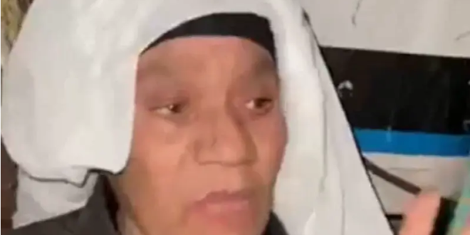 مصرية تنكرت بزي الرجال 25 عاماً
