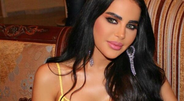 ليال عبود تنسى كلمات أغنيتها في حفلها