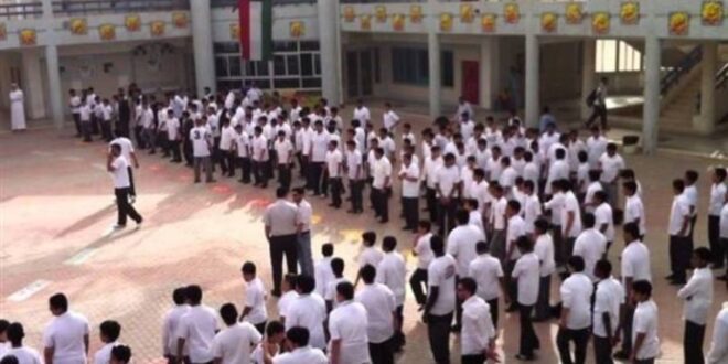 على نحو مفاجئ.. وفاة معلمة أمام حشود تلاميذها