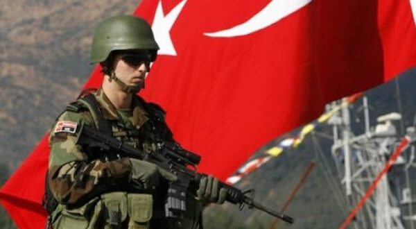 الجيش التركي يستهدف قاعدة مشتركة لـ"قسد" والتحالف الدولي في الحسكة