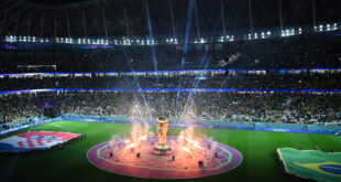 ملعب مونديالي جديد يخرج من الخدمة في قطر