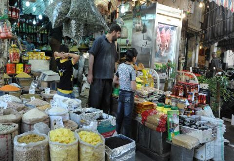 مندوبو الشركات يتوقفون عن توزيع البضائع