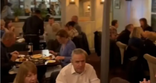 فيديو مرعب.. سيدة ترى زوجها المتوفى بمقطع ترويجي لأحد المطاعم