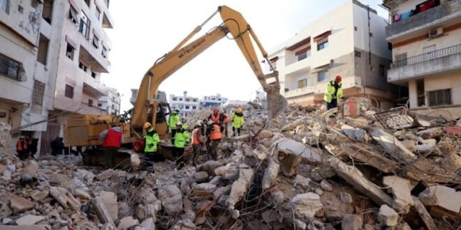 بعد فقدان بطاقاتهم الذكية تحت أنقاض منازلهم..متضررون من الزلزال في جبلة: "لا مواد مدعومة لنا!"